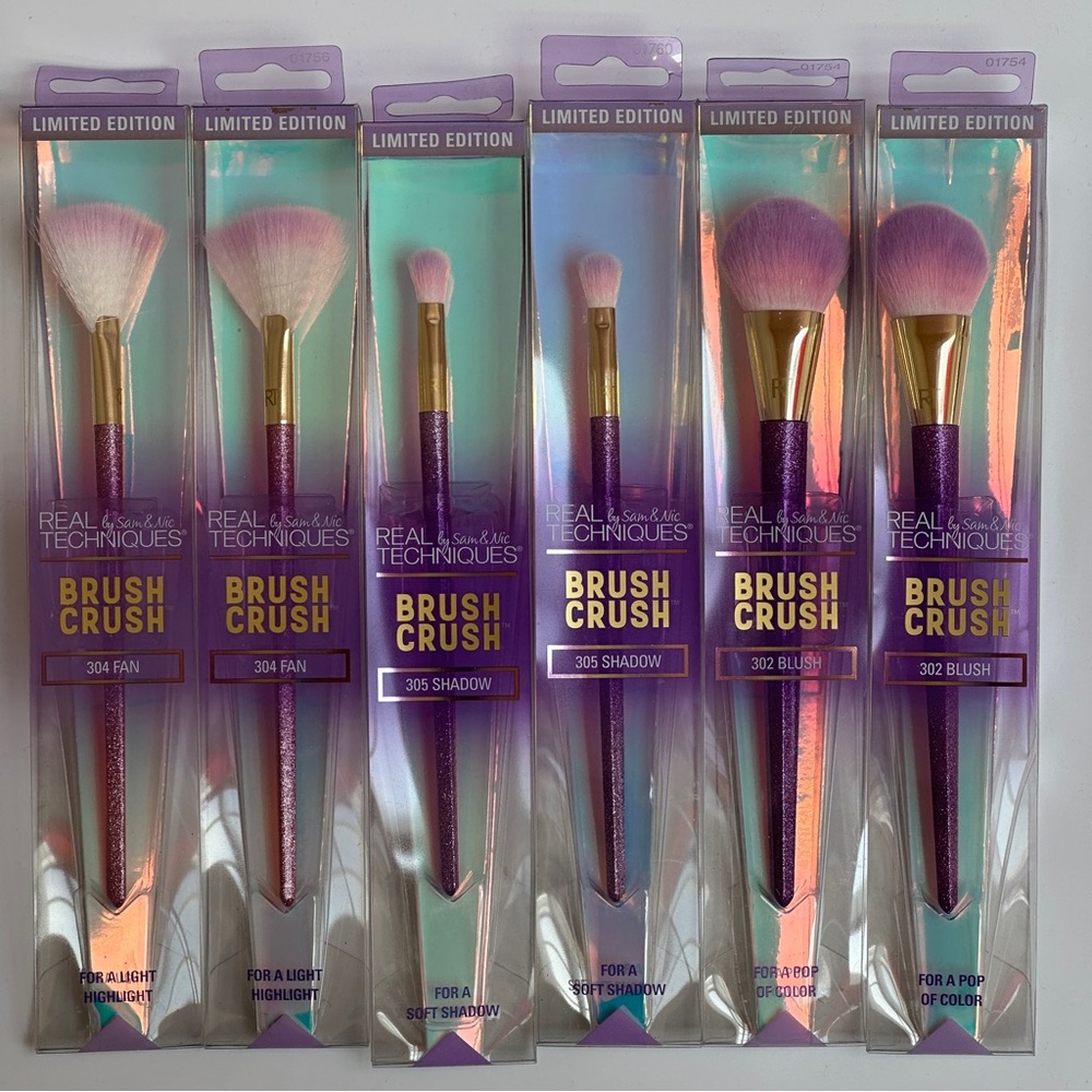 Real Techniques Brush Crush Volume 1 Limited Edition Makeup Brushes Set of 6 NIB
